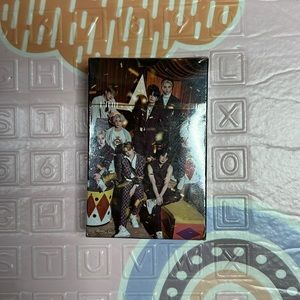 Stray kids photo cards